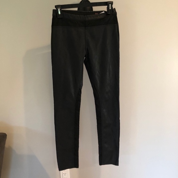 Blank NYC black Skinny faux leather girls pants size 14 - Picture 2 of 12